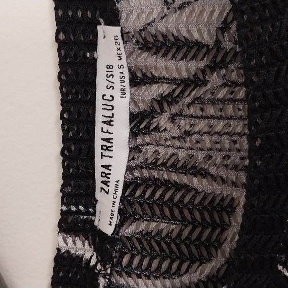 Zara Cropped Top Long Sleeved Blouse sz Small - Picture 2 of 5